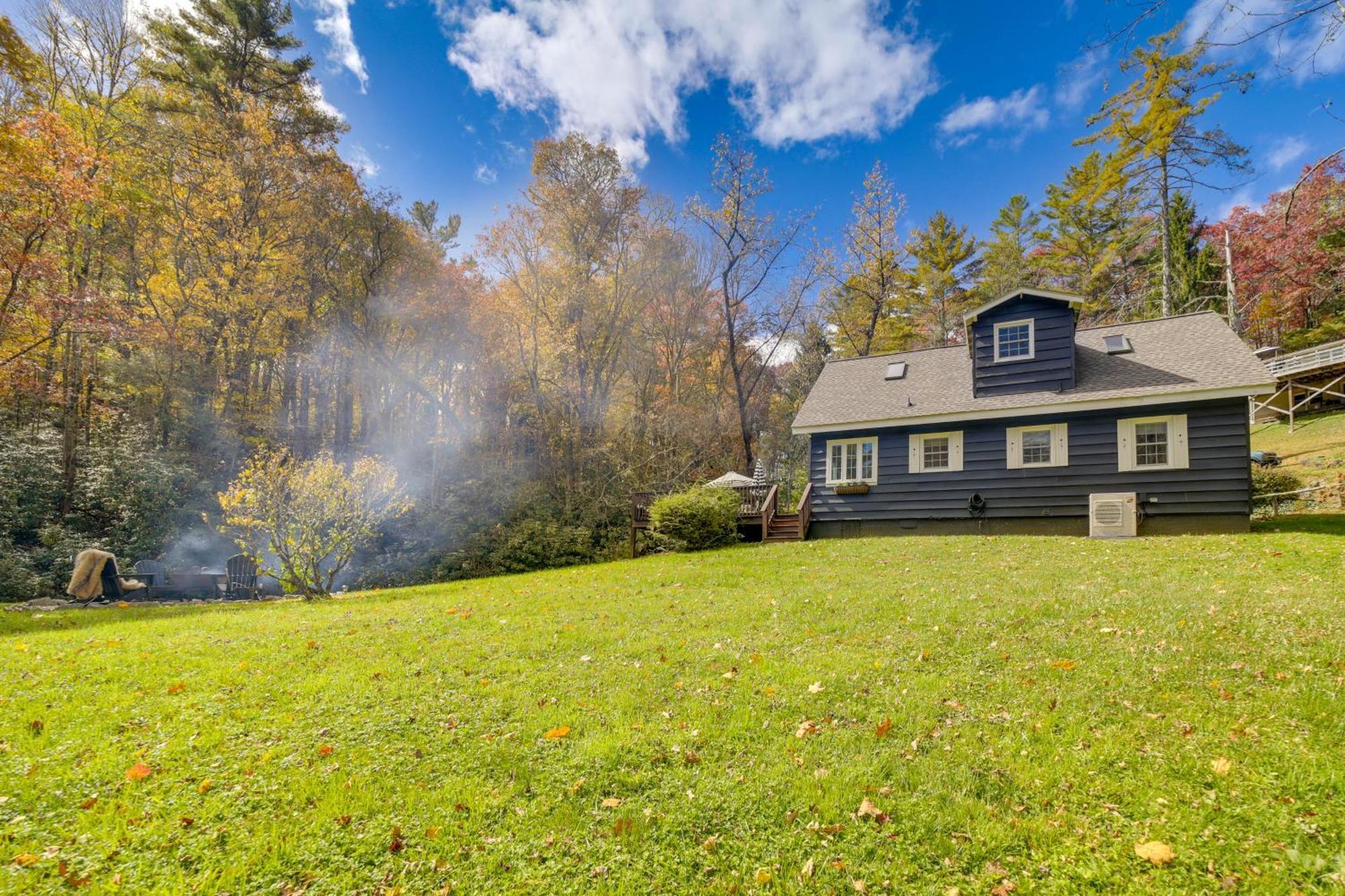 Enchanting Highlands Cottage With Pond And Falls! Esterno foto